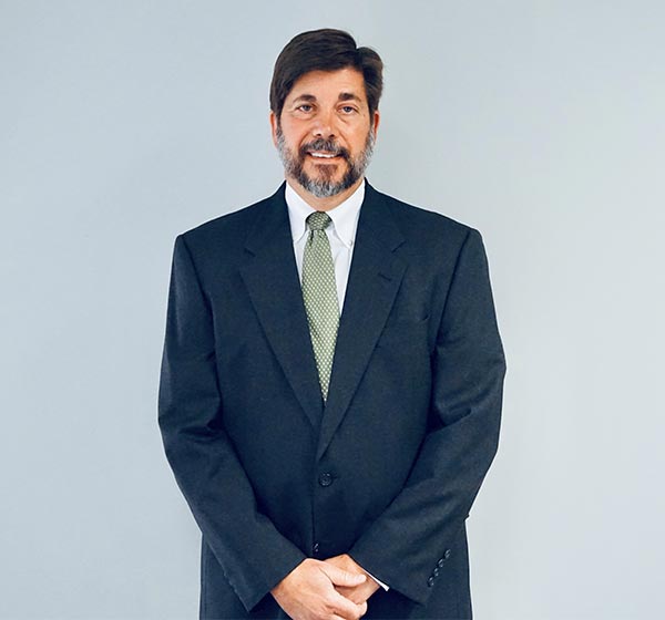Photo of the attorney Michael J. Delligatti